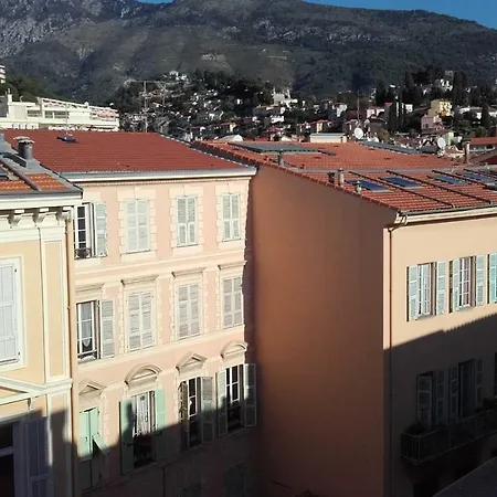 Apartman Chez Linette, 22 Place Saint-roch *